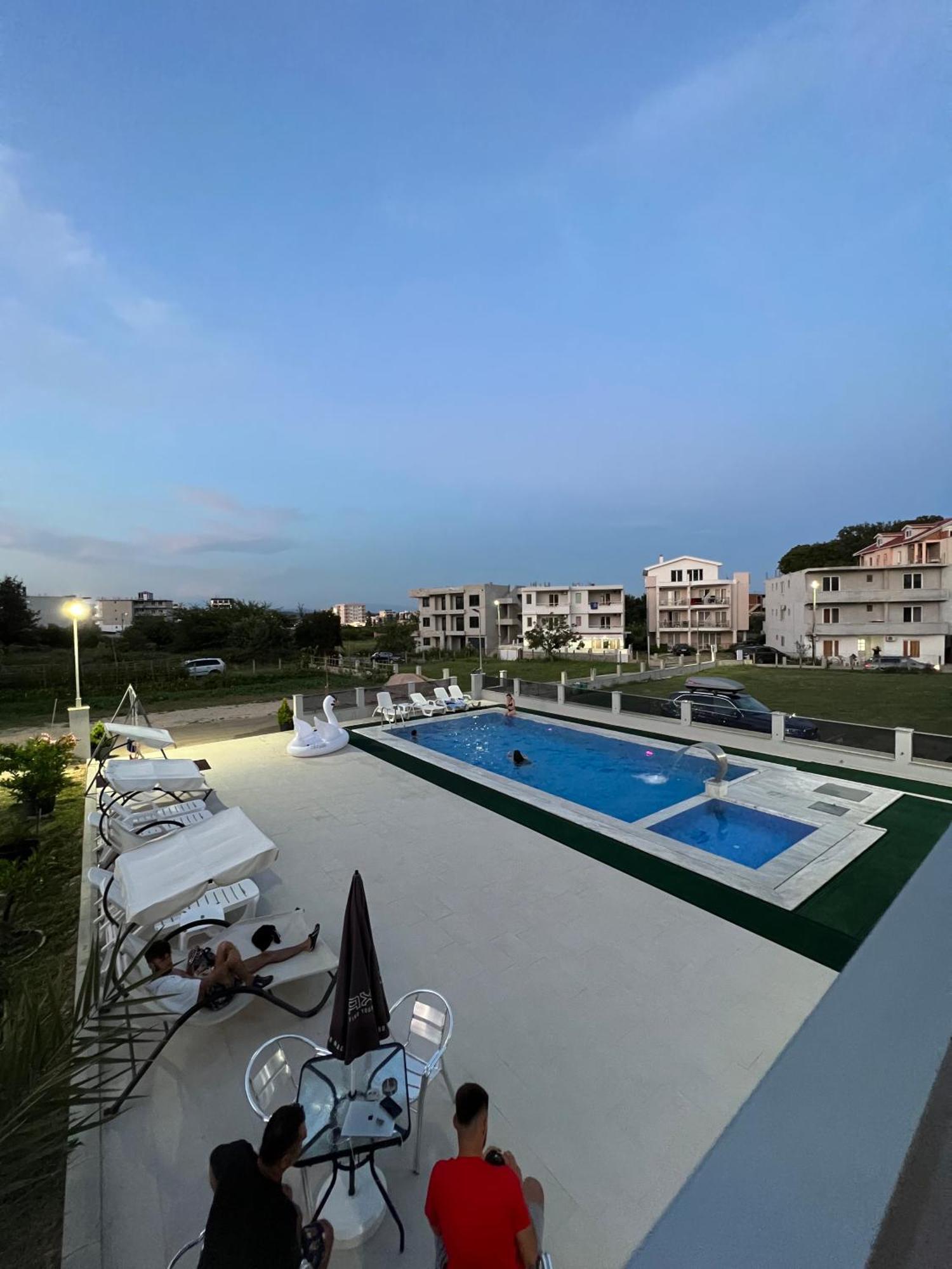Apartments Zalli Ulcinj Eksteriør bilde