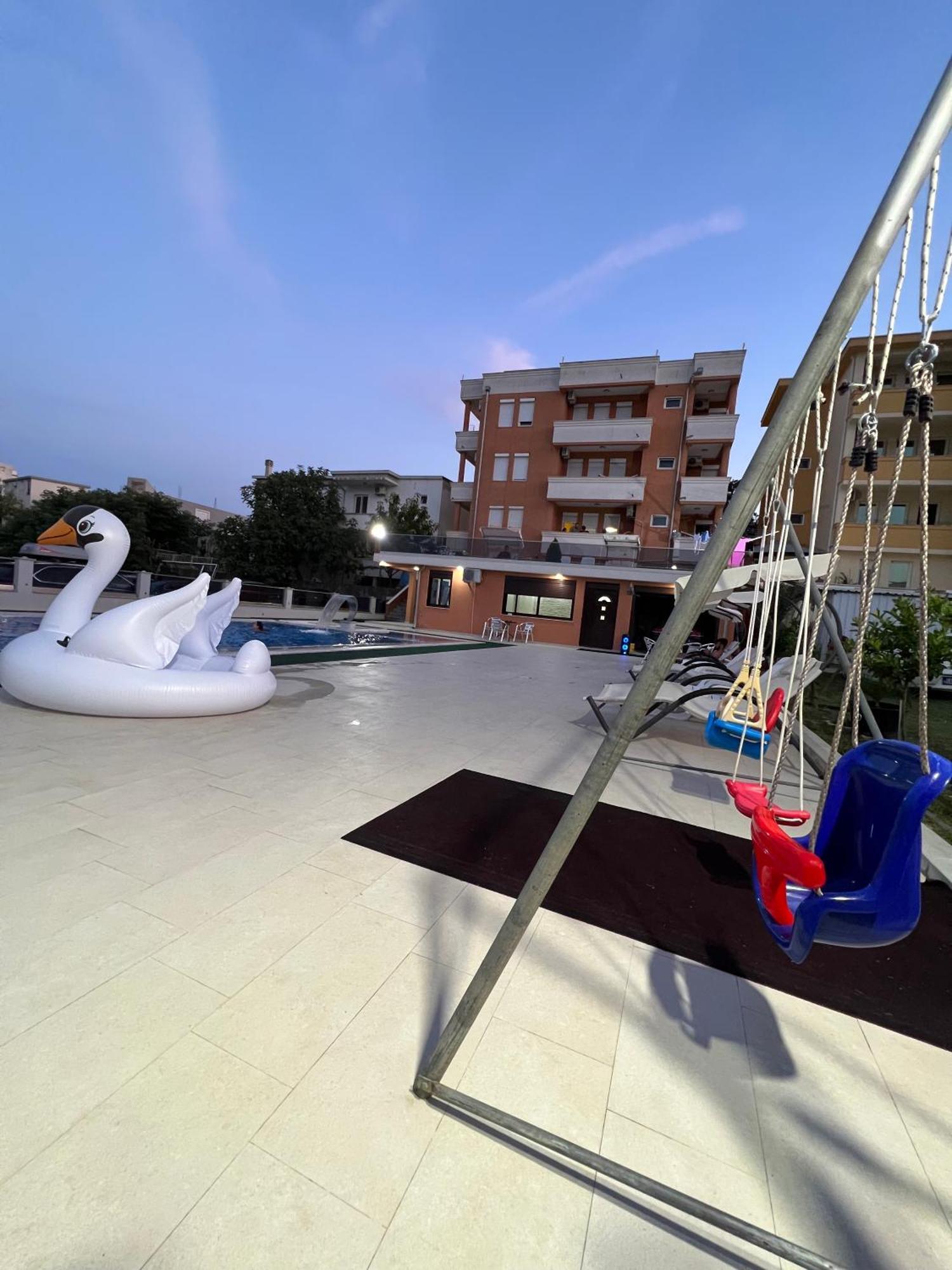 Apartments Zalli Ulcinj Eksteriør bilde