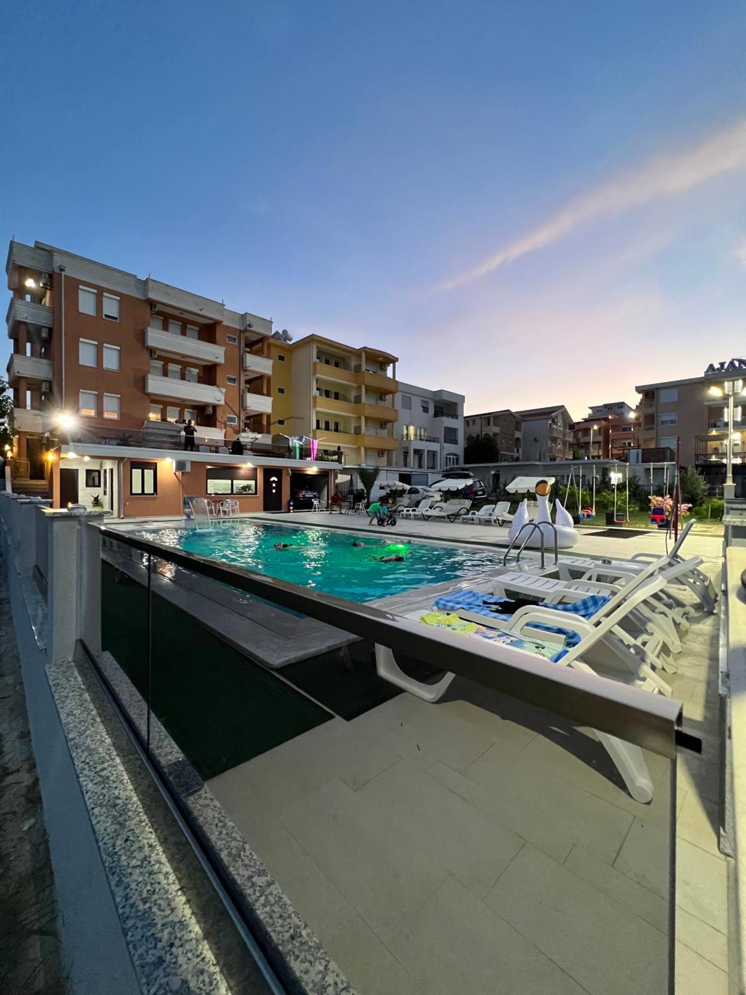 Apartments Zalli Ulcinj Eksteriør bilde