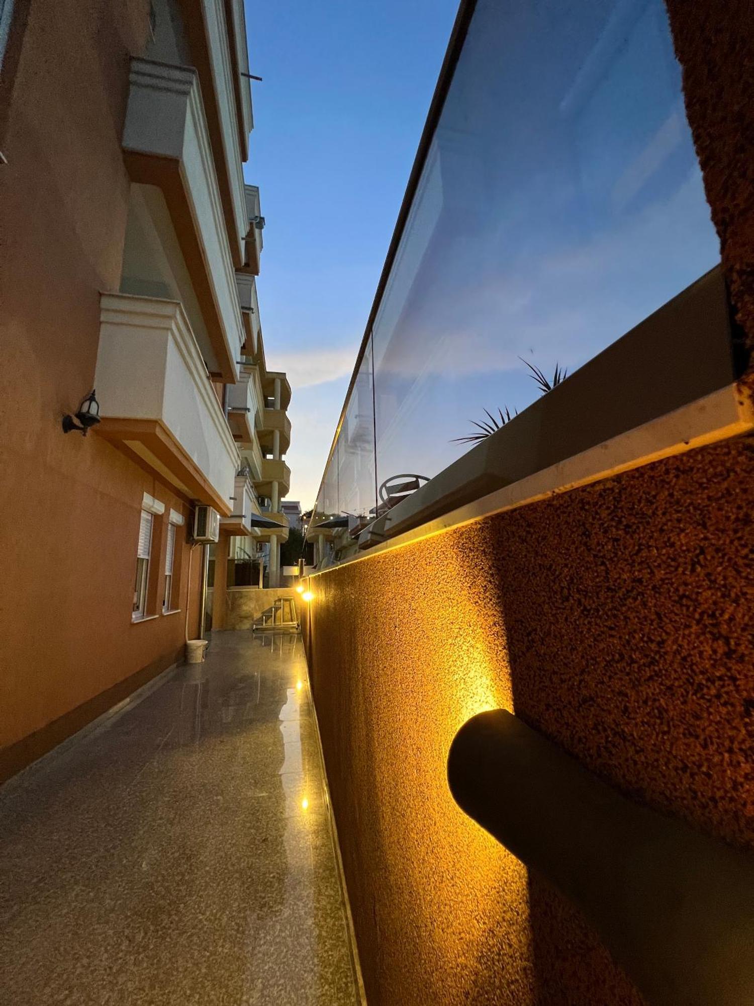 Apartments Zalli Ulcinj Eksteriør bilde