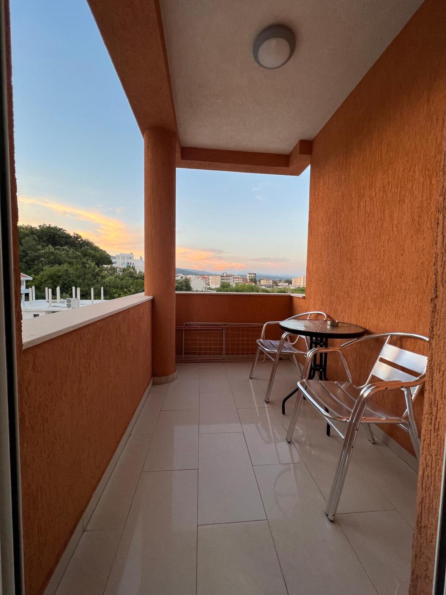 Apartments Zalli Ulcinj Eksteriør bilde