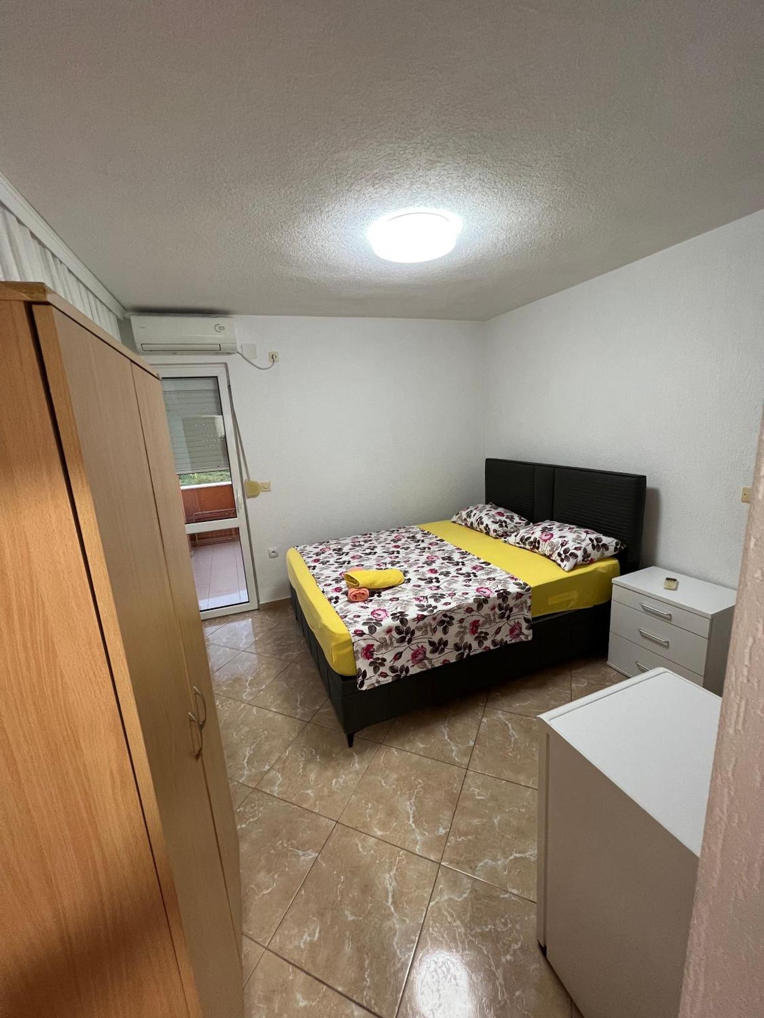 Apartments Zalli Ulcinj Eksteriør bilde