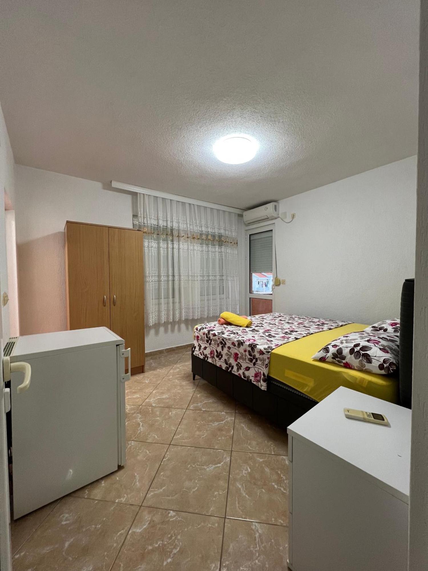 Apartments Zalli Ulcinj Eksteriør bilde